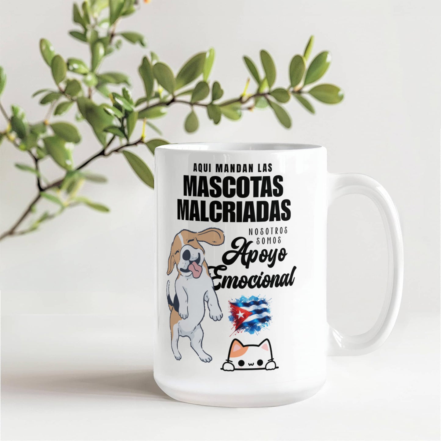 Taza de Cerámica Personalizada – Aquí Mandan las Mascotas Malcriadas